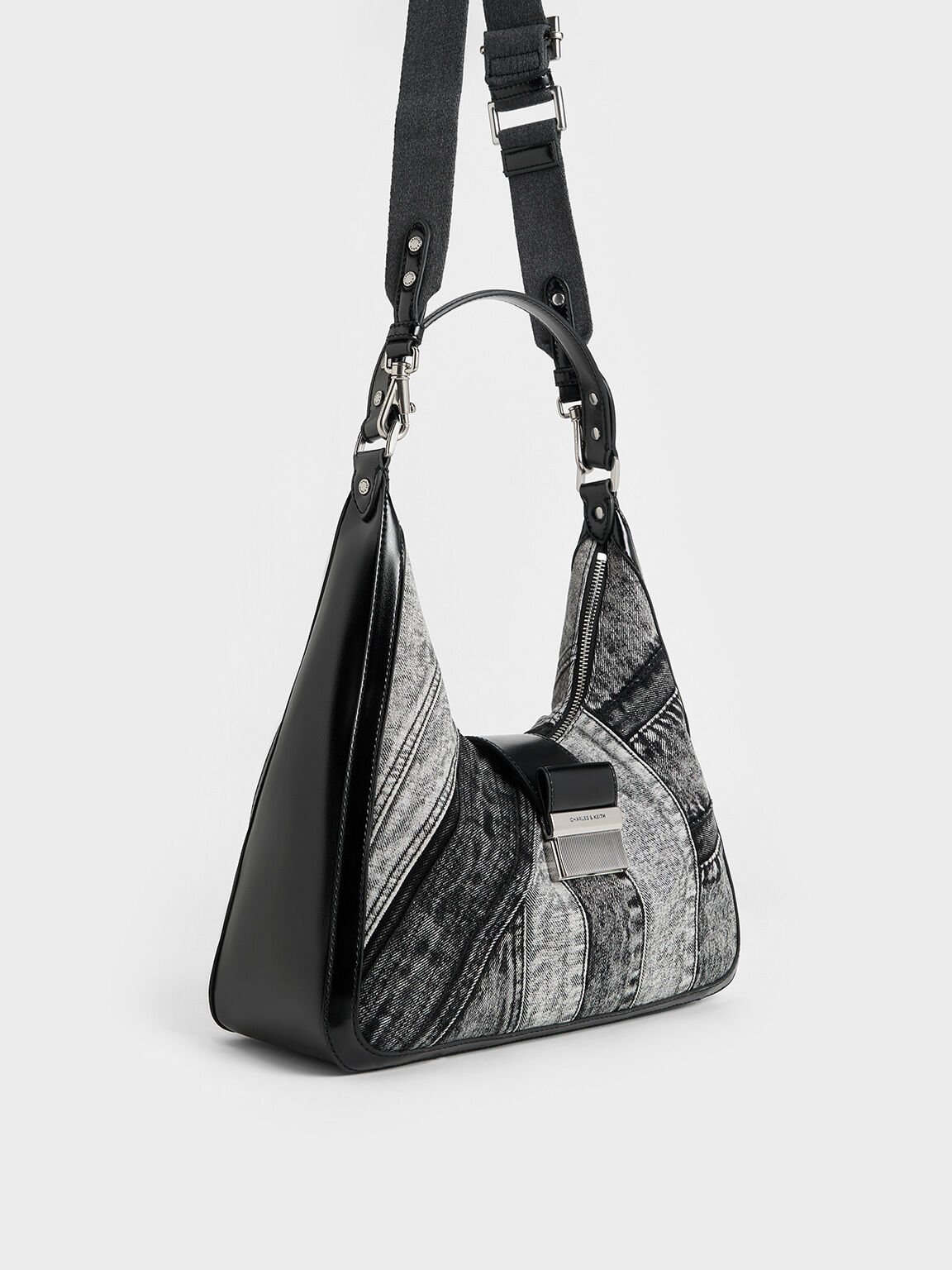 Charlot Patchwork Denim Hobo Bag, Noir, hi-res