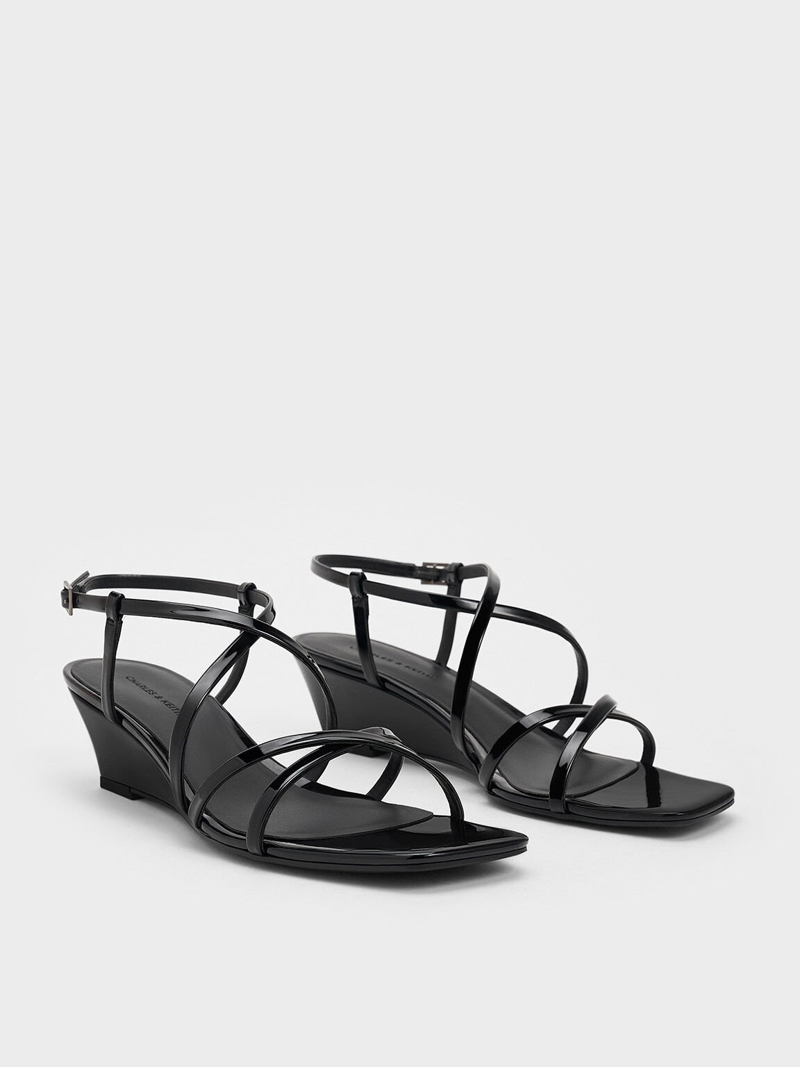 Giày sandals đế xuồng Patent Strappy, Đen bóng, hi-res